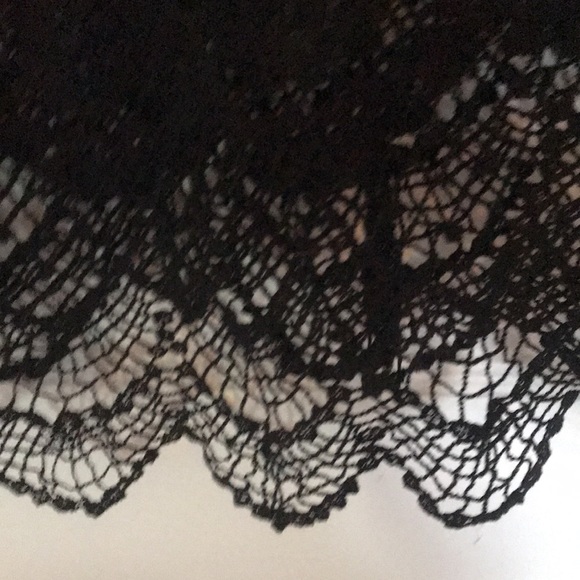 Bathing suit cover up with scalped edges on the bottom . - Picture 3 of 5